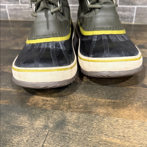 Sorel Winter Carnival Waterproof Snow Boots - Forest Green Size 7.5 - Picture 3 of 15